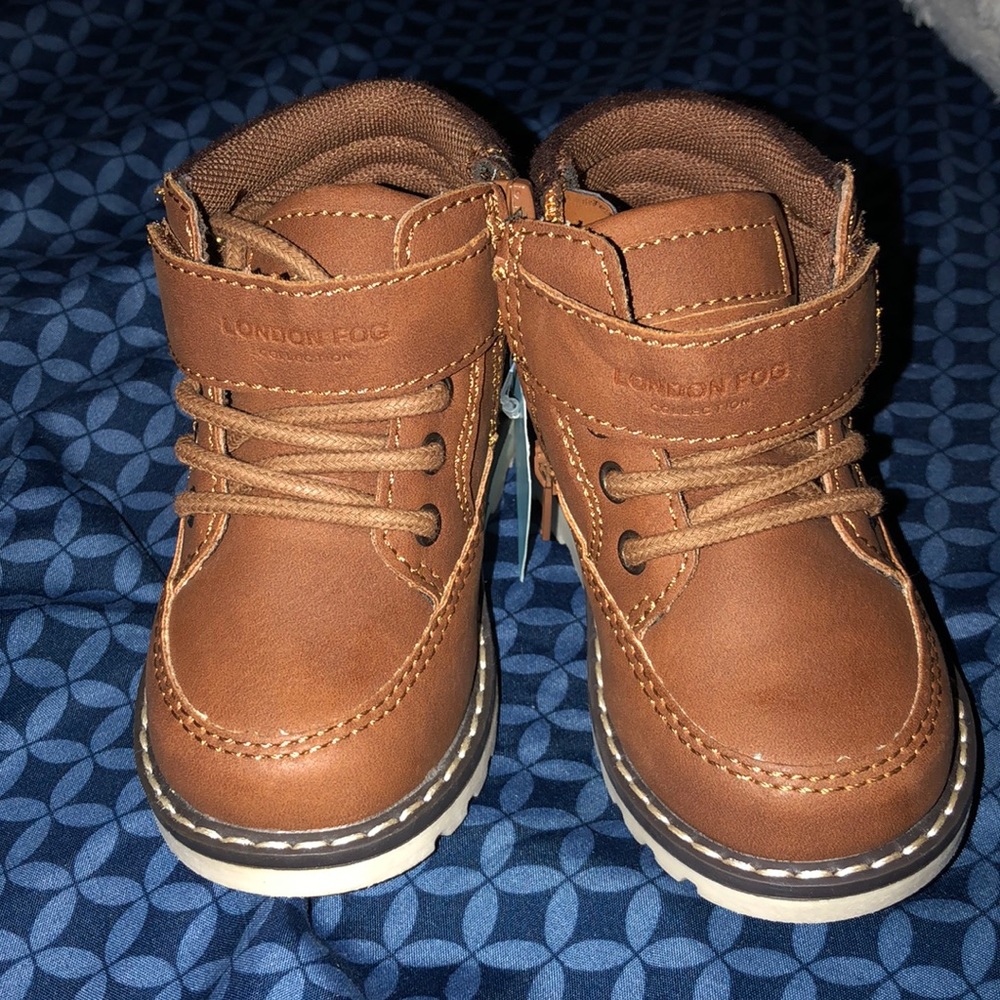 London Fog Collection Boots